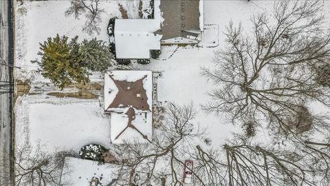 Tiny photo for 612 Russell Road, DeKalb, IL 60115 (MLS # 12536918)