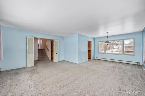 Tiny photo for 612 Russell Road, DeKalb, IL 60115 (MLS # 12536918)