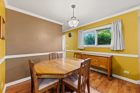 Tiny photo for 422 Tanglewood Drive, Streamwood, IL 60107 (MLS # 12445874)