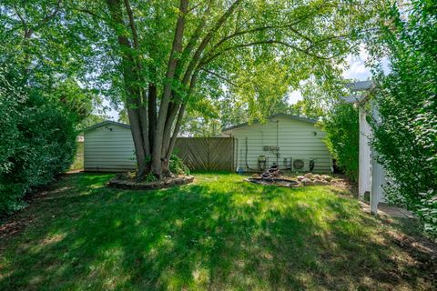 Tiny photo for 422 Tanglewood Drive, Streamwood, IL 60107 (MLS # 12445874)