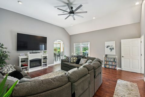 Tiny photo for 1020 Gladys Avenue, Morris, IL 60450 (MLS # 12409885)