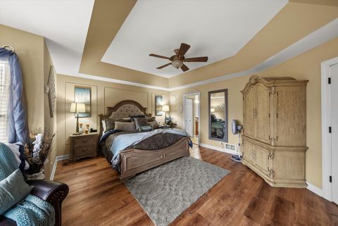 Tiny photo for 443 Glover Drive, North Aurora, IL 60542 (MLS # 12598200)