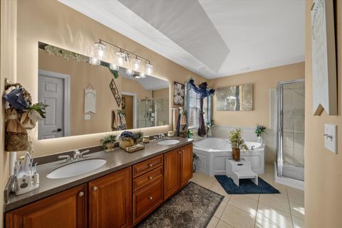 Tiny photo for 443 Glover Drive, North Aurora, IL 60542 (MLS # 12598200)