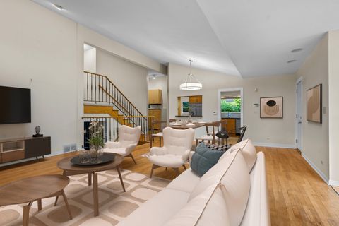 Tiny photo for 298 Leslee Lane, Highland Park, IL 60035 (MLS # 12482048)