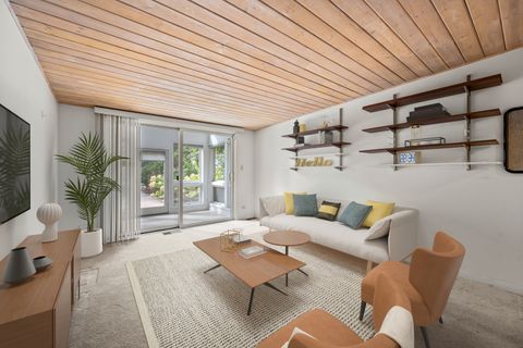 Tiny photo for 298 Leslee Lane, Highland Park, IL 60035 (MLS # 12482048)