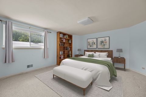 Tiny photo for 298 Leslee Lane, Highland Park, IL 60035 (MLS # 12482048)