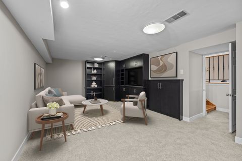 Tiny photo for 298 Leslee Lane, Highland Park, IL 60035 (MLS # 12482048)