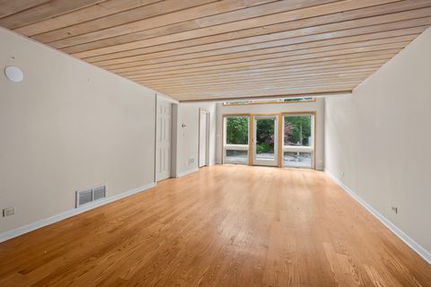 Tiny photo for 298 Leslee Lane, Highland Park, IL 60035 (MLS # 12482048)