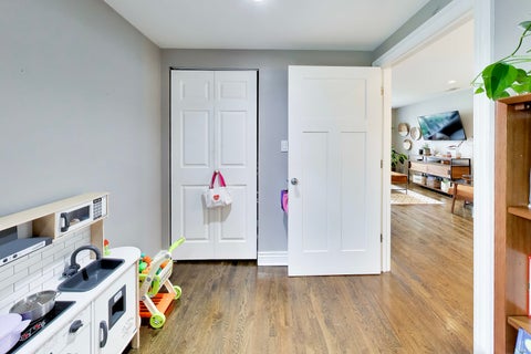 Tiny photo for 5011 W Strong Street, Chicago, IL 60630 (MLS # 12773306)