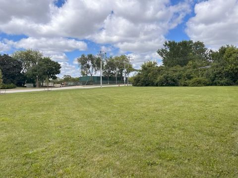 617 N Wilke Road Arlington Heights IL 60005