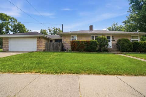 Tiny photo for 18001 Gladville Avenue, Homewood, IL 60430 (MLS # 12606626)