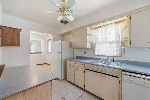 Tiny photo for 18001 Gladville Avenue, Homewood, IL 60430 (MLS # 12606626)