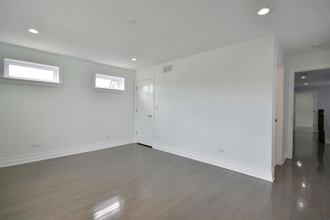 Tiny photo for 913 N Homan Avenue, Chicago, IL 60651 (MLS # 12475350)