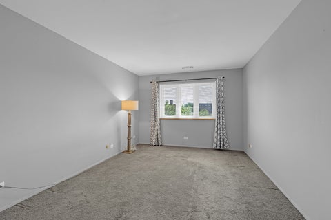 Tiny photo for 9374 Landings Street #402, Des Plaines, IL 60016 (MLS # 12732224)
