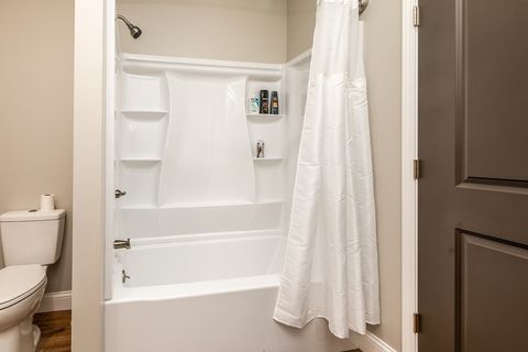 Tiny photo for 9909 Decatur Road, Marion, IL 62959 (MLS # 12595499)