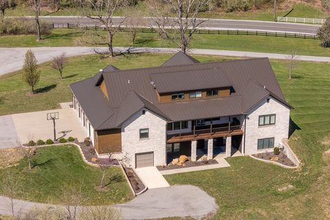 Tiny photo for 9909 Decatur Road, Marion, IL 62959 (MLS # 12595499)