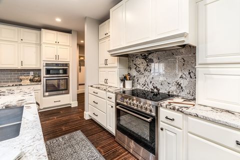 Tiny photo for 9909 Decatur Road, Marion, IL 62959 (MLS # 12595499)