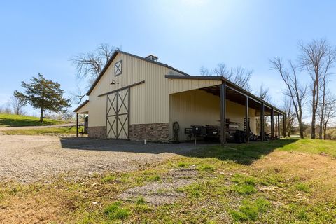 Tiny photo for 9909 Decatur Road, Marion, IL 62959 (MLS # 12595499)