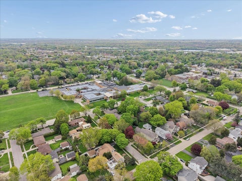 Tiny photo for 512 Oak Street, Libertyville, IL 60048 (MLS # 12629511)