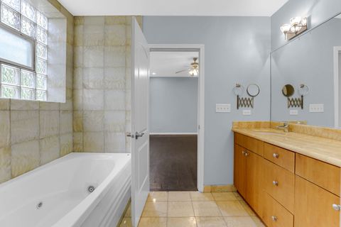 Tiny photo for 4956 S Champlain Avenue #1S, Chicago, IL 60615 (MLS # 12472725)