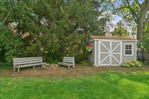 Tiny photo for 511 S Walnut Avenue, Arlington Heights, IL 60005 (MLS # 12712540)