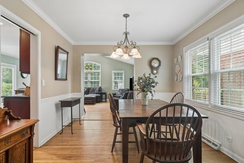 Tiny photo for 511 S Walnut Avenue, Arlington Heights, IL 60005 (MLS # 12712540)