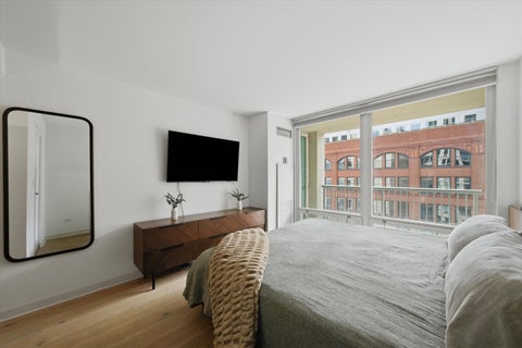 Tiny photo for 345 N LaSalle Drive #806, Chicago, IL 60654 (MLS # 12762003)
