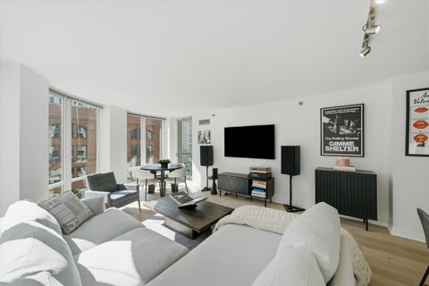 Tiny photo for 345 N LaSalle Drive #806, Chicago, IL 60654 (MLS # 12762003)