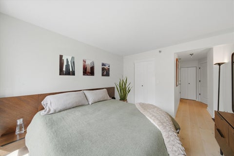Tiny photo for 345 N LaSalle Drive #806, Chicago, IL 60654 (MLS # 12762003)