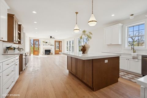 Tiny photo for 11300 Sequoya Lane, Indian Head Park, IL 60525 (MLS # 12347743)