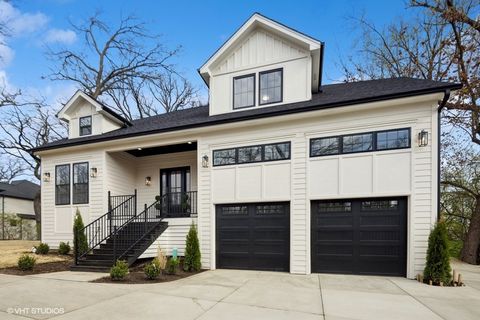 Tiny photo for 11300 Sequoya Lane, Indian Head Park, IL 60525 (MLS # 12347743)