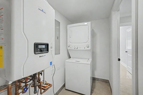 Tiny photo for 555 N Springfield Avenue, Chicago, IL 60624 (MLS # 12702046)