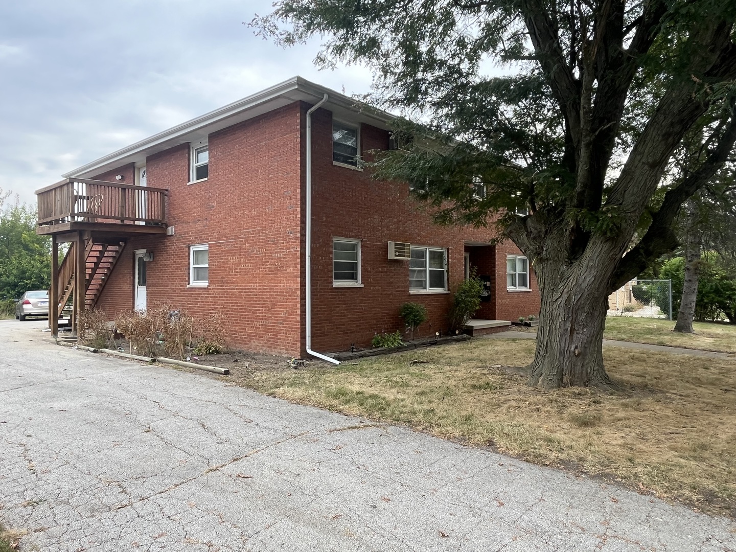 206 W Shelbourne Drive