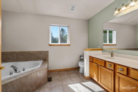Tiny photo for 158 Edgewater Lane, Sugar Grove, IL 60554 (MLS # 12582214)