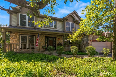 Tiny photo for 158 Edgewater Lane, Sugar Grove, IL 60554 (MLS # 12582214)