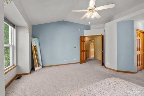Tiny photo for 158 Edgewater Lane, Sugar Grove, IL 60554 (MLS # 12582214)