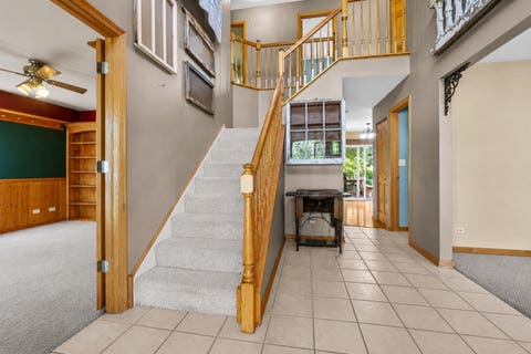 Tiny photo for 158 Edgewater Lane, Sugar Grove, IL 60554 (MLS # 12582214)