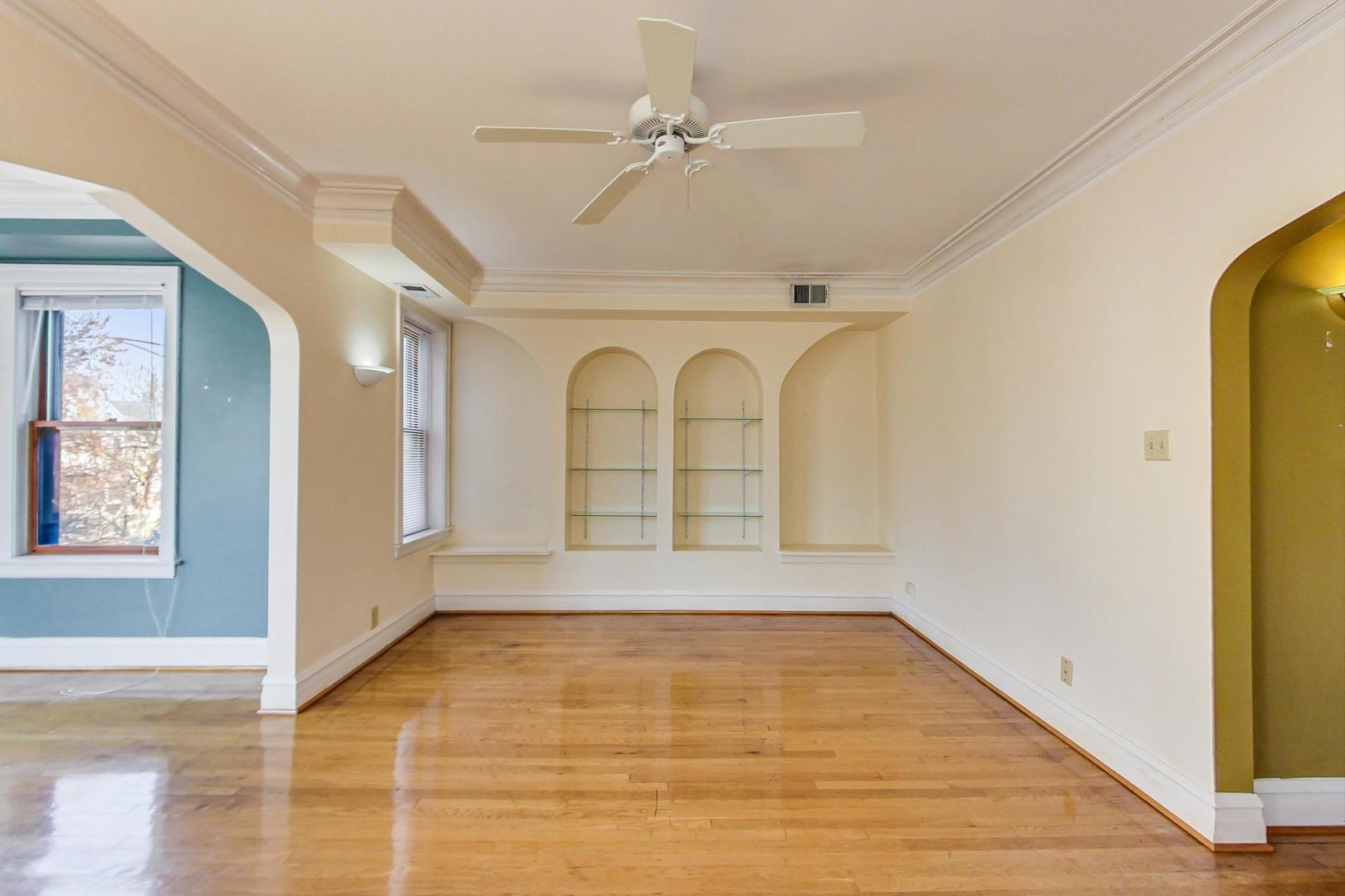 4229 N Ashland Avenue 1