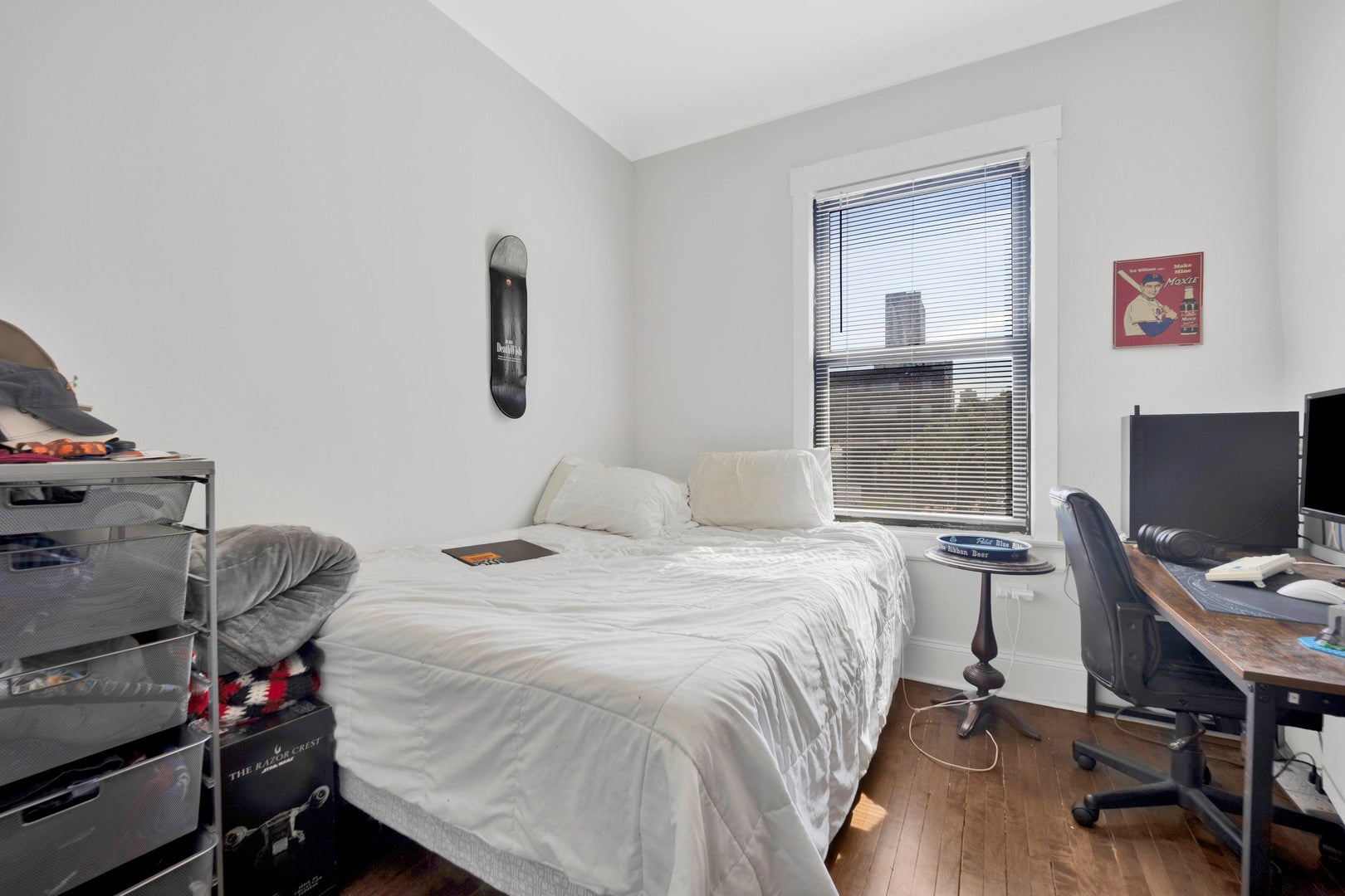 1000 W Dakin Street 2