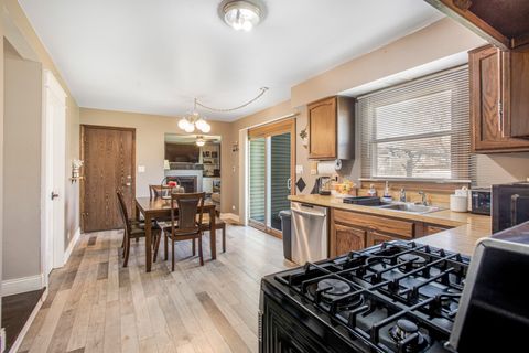 Tiny photo for 1300 Pembrook Circle, Roselle, IL 60172 (MLS # 12624576)