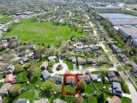 Tiny photo for 1300 Pembrook Circle, Roselle, IL 60172 (MLS # 12624576)