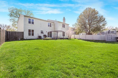 Tiny photo for 1300 Pembrook Circle, Roselle, IL 60172 (MLS # 12624576)