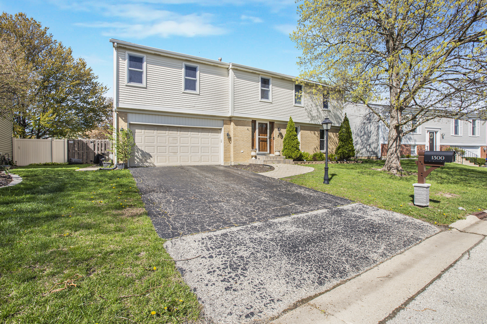 1300 Pembrook Circle