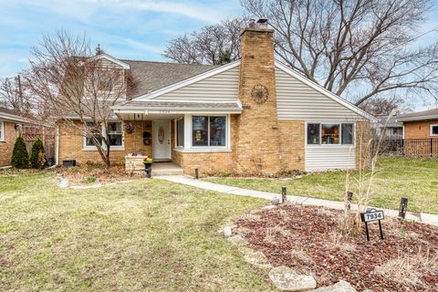 Tiny photo for 7934 Lotus Avenue, Morton Grove, IL 60053 (MLS # 12591434)