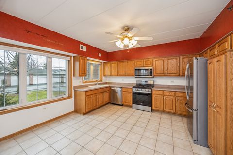 Tiny photo for 11555 Settlers Pond Way #1A, Orland Park, IL 60467 (MLS # 12586192)