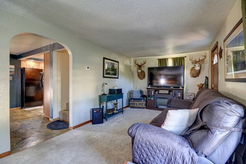 Tiny photo for 1417 10th Avenue, Rock Falls, IL 61071 (MLS # 12494246)