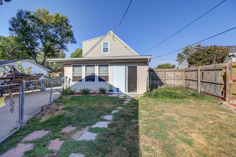 Tiny photo for 1417 10th Avenue, Rock Falls, IL 61071 (MLS # 12494246)