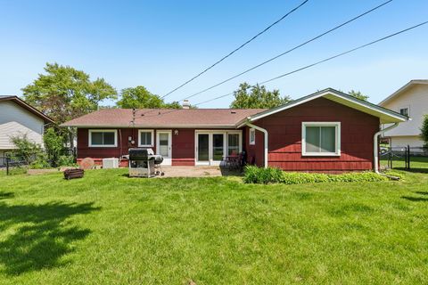 Tiny photo for 1450 Jefferson Road, Hoffman Estates, IL 60169 (MLS # 12657134)