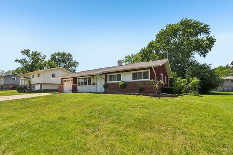Tiny photo for 1450 Jefferson Road, Hoffman Estates, IL 60169 (MLS # 12657134)