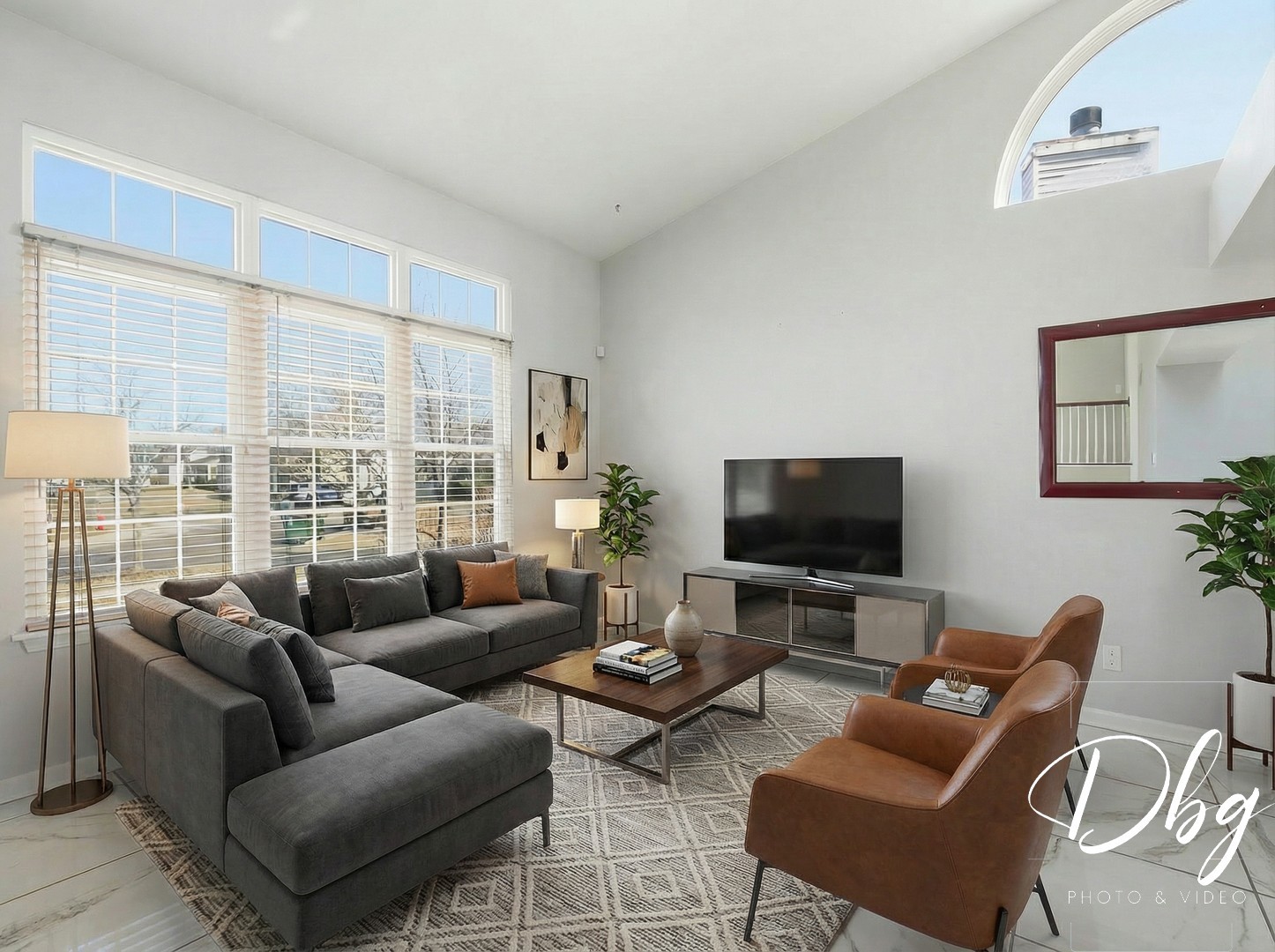 389 E Cherry Cove Lane